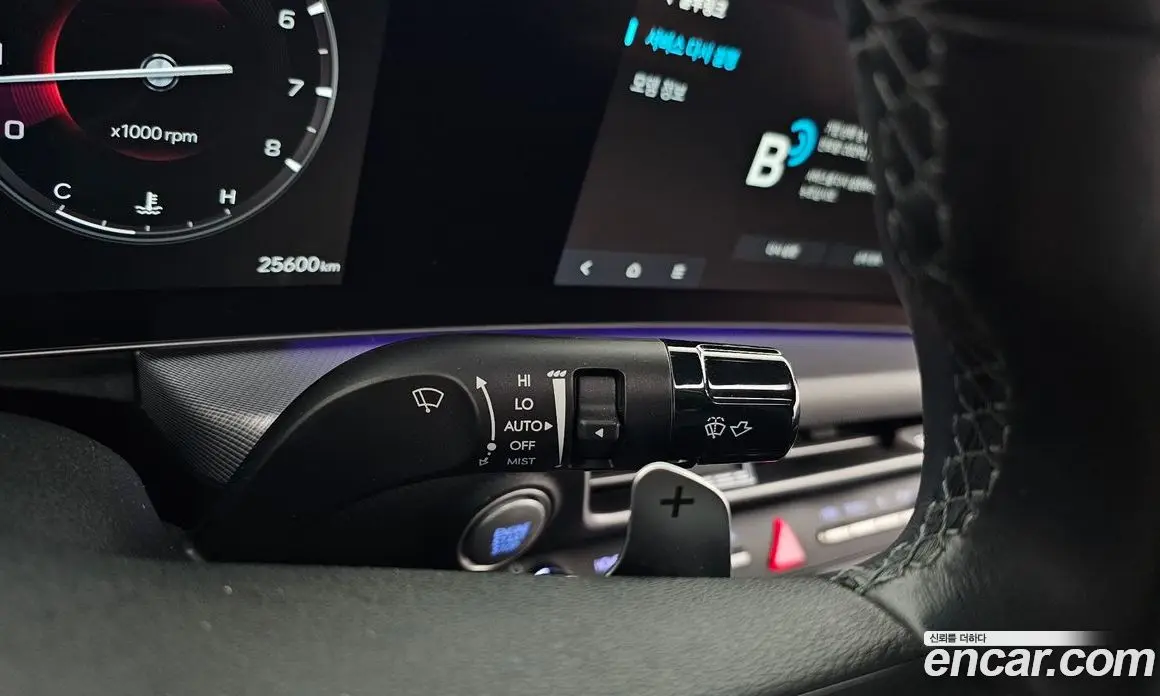 Hyundai Sonata 2024 2.0 автомат (гидро), фото 17