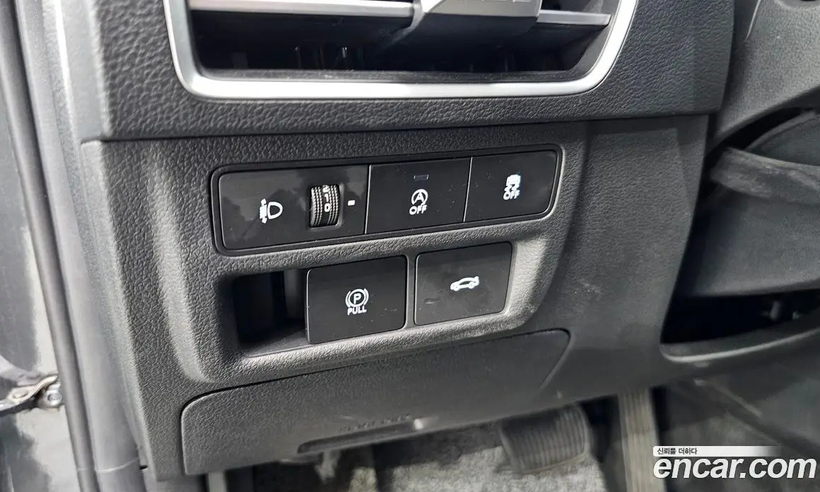 Hyundai Sonata 2024 2.0 автомат (гидро), фото 19