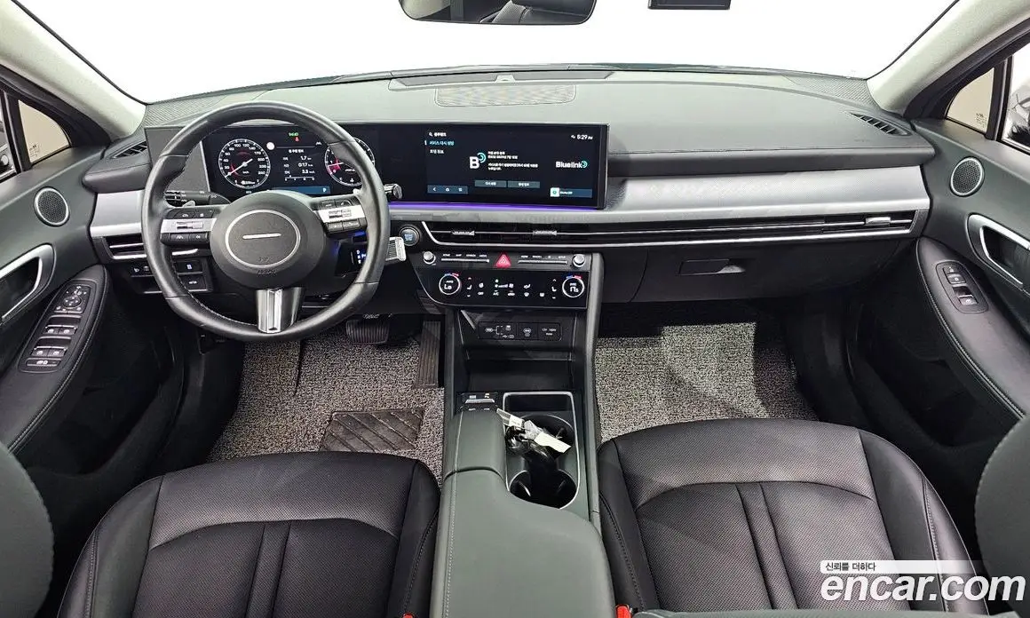 Hyundai Sonata 2024 2.0 автомат (гидро), фото 7