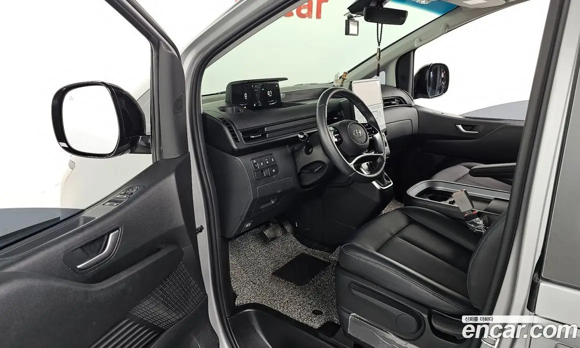 Hyundai Staria 2023 2.2 автомат (гидро), фото 13 Hyundai Staria 2023 2.2 автомат (гидро), фото 13