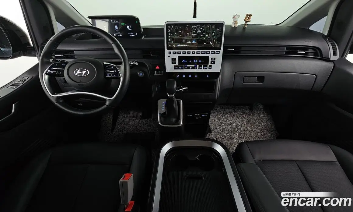 Hyundai Staria 2023 2.2 автомат (гидро), фото 10 Hyundai Staria 2023 2.2 автомат (гидро), фото 10
