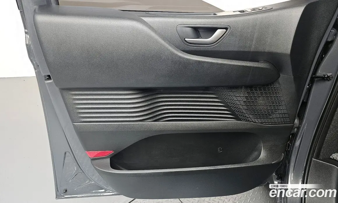 Hyundai Staria 2026 1.6 автомат (гидро), фото 15