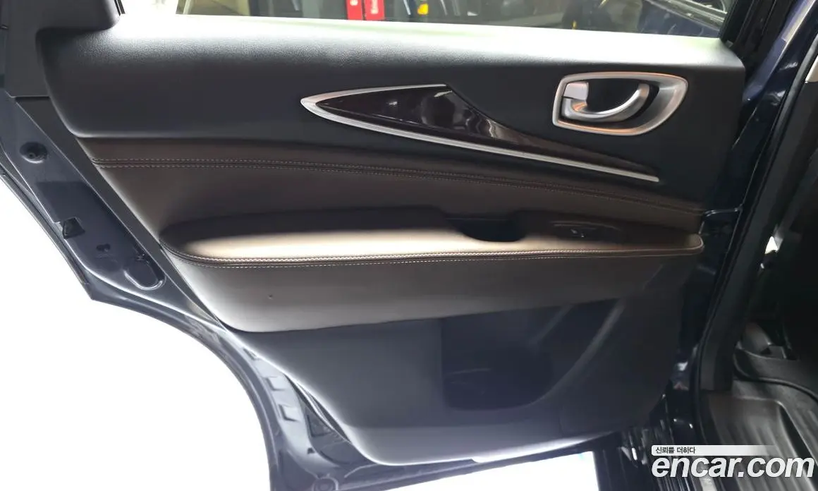 Infiniti QX60 2018 3.5 автомат (гидро), фото 15 Infiniti QX60 2018 3.5 автомат (гидро), фото 15