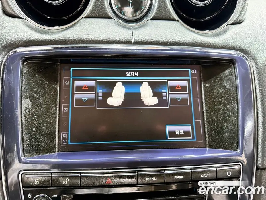 Jaguar XJ 2013 2.0 автомат (гидро), фото 11