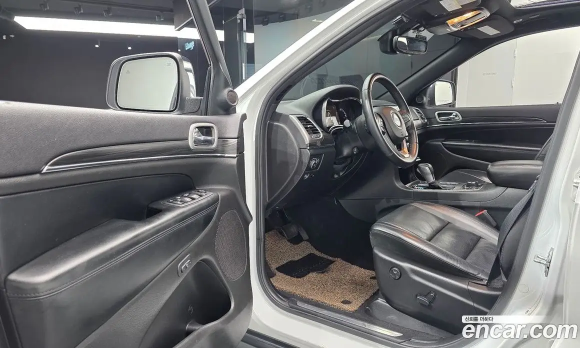Jeep Cherokee 2019 3.6 автомат (гидро), фото 12 Jeep Cherokee 2019 3.6 автомат (гидро), фото 12