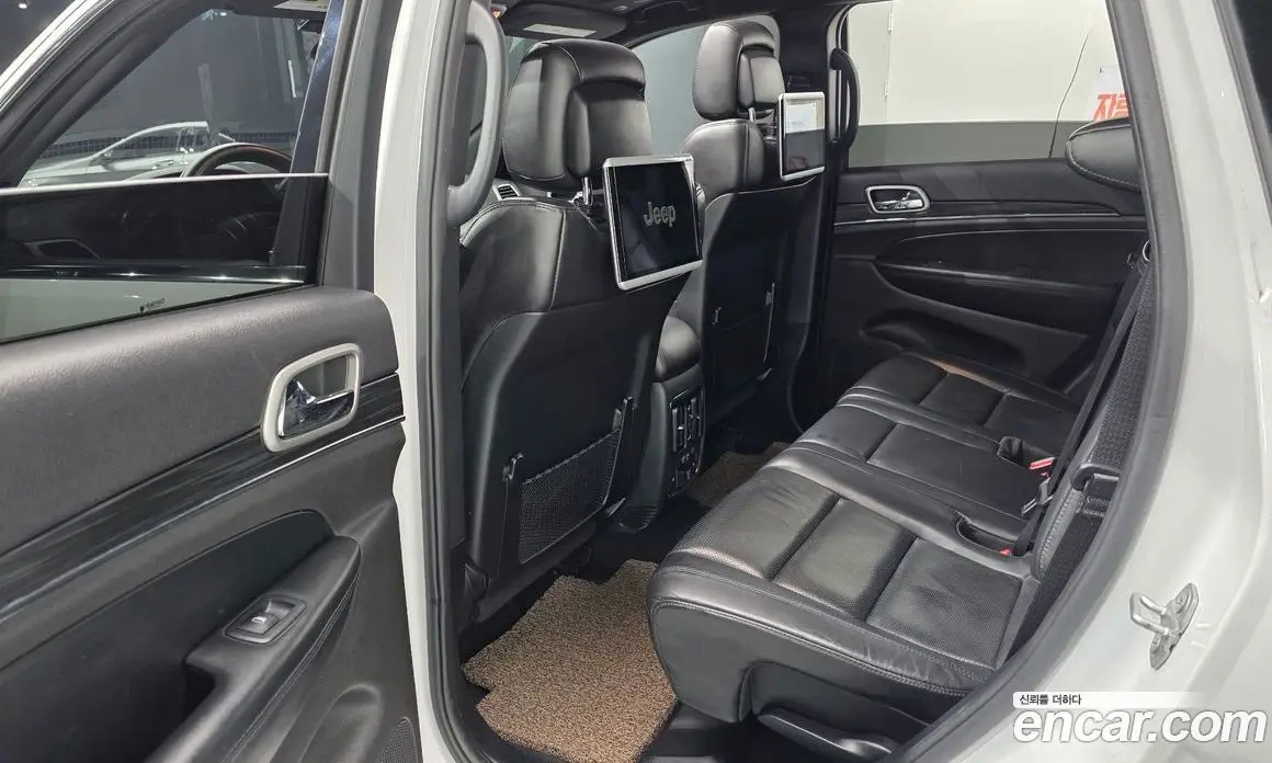 Jeep Cherokee 2019 3.6 автомат (гидро), фото 17 Jeep Cherokee 2019 3.6 автомат (гидро), фото 17