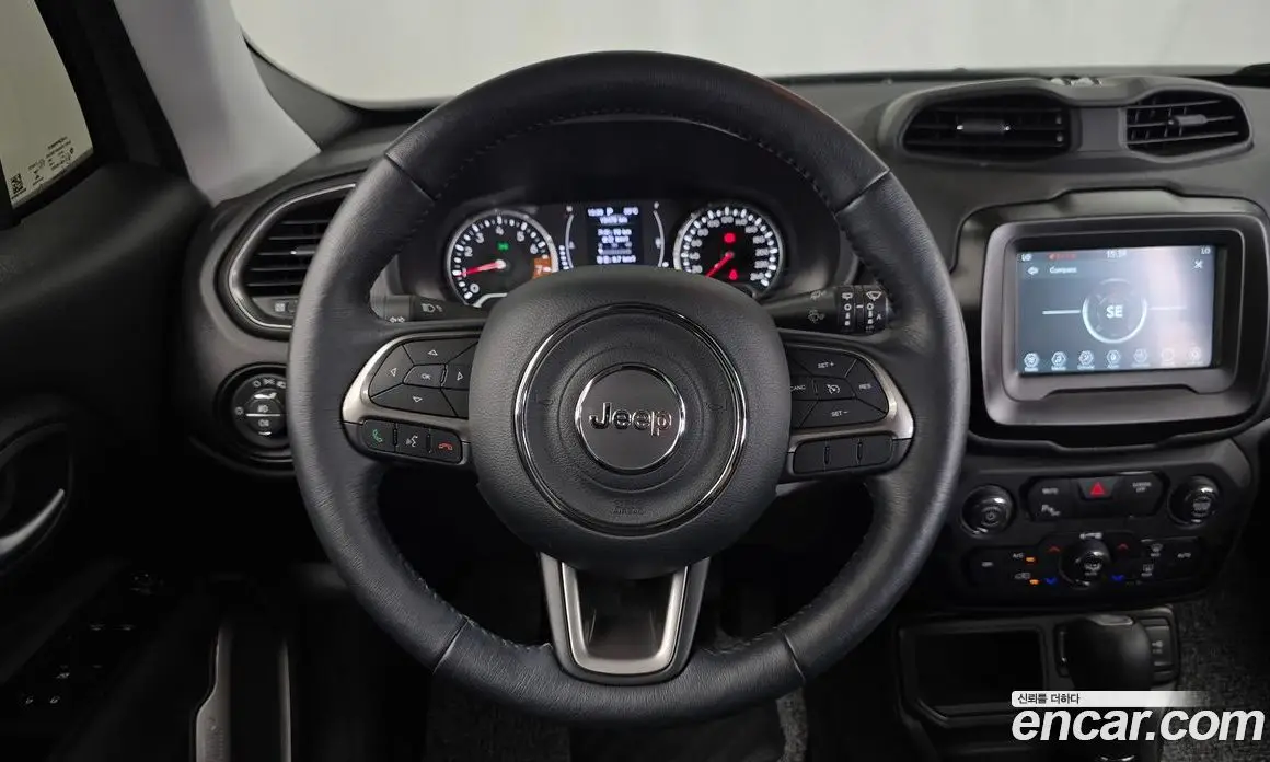 Jeep Renegade 2022 1.3 автомат (гидро), фото 20 Jeep Renegade 2022 1.3 автомат (гидро), фото 20