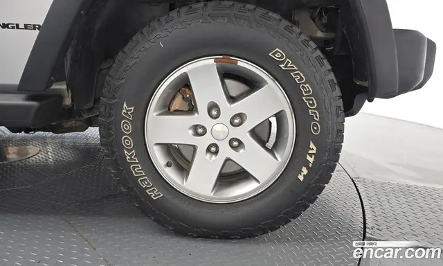 Jeep Wrangler 2011 2.8 автомат (гидро), миниатюра 6 Jeep Wrangler 2011 2.8 автомат (гидро), миниатюра 6