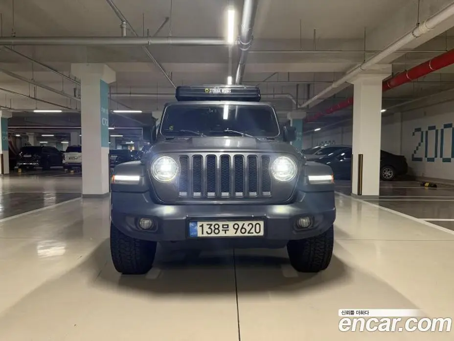 Jeep Wrangler 2018 2.0 автомат (гидро), фото 3