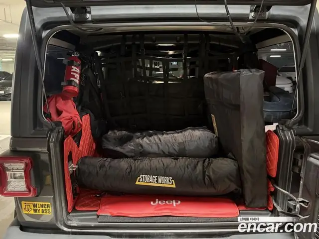 Jeep Wrangler 2018 2.0 автомат (гидро), миниатюра 9