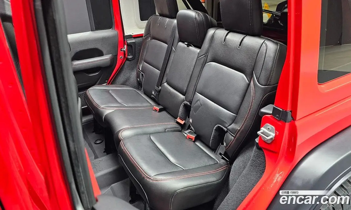 Jeep Wrangler 2021 2.0 автомат (гидро), фото 18