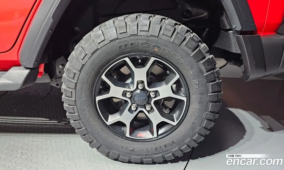 Jeep Wrangler 2021 2.0 автомат (гидро), фото 7