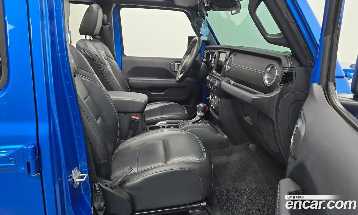 Jeep Wrangler 2022 2.0 автомат (гидро), фото 16