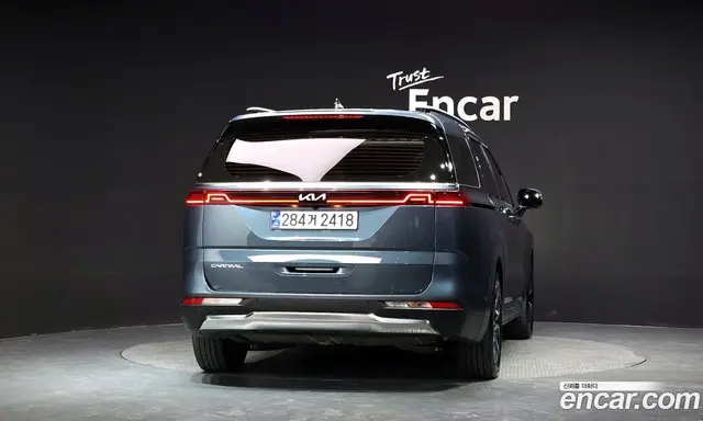 Kia Carnival 2022 3.5 автомат (гидро), миниатюра 4