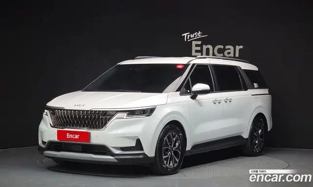 Kia Carnival, 2023, 3 096 км