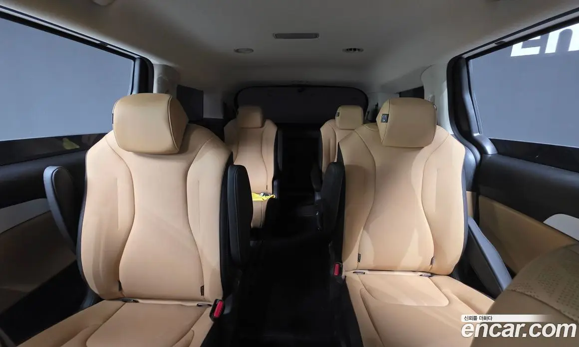 Kia Carnival 2023 3.5 автомат (гидро), фото 16 Kia Carnival 2023 3.5 автомат (гидро), фото 16