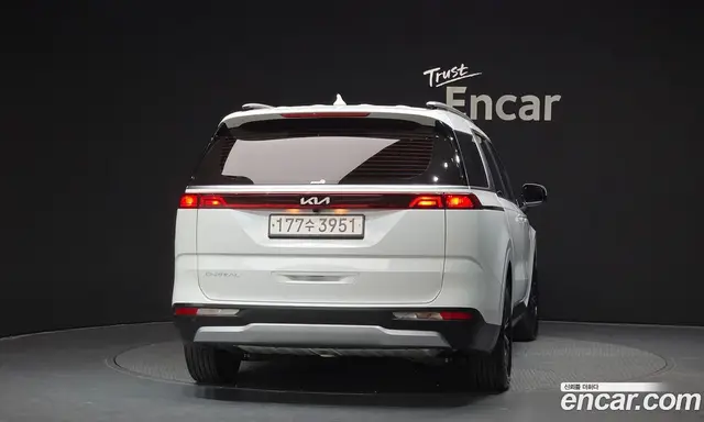 Kia Carnival 2023 3.5 автомат (гидро), миниатюра 4 Kia Carnival 2023 3.5 автомат (гидро), миниатюра 4
