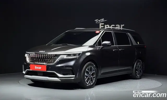 Kia Carnival, 2023, 19 637 км
