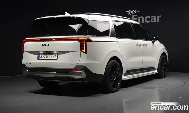 Kia Carnival, 2023, 5 173 км