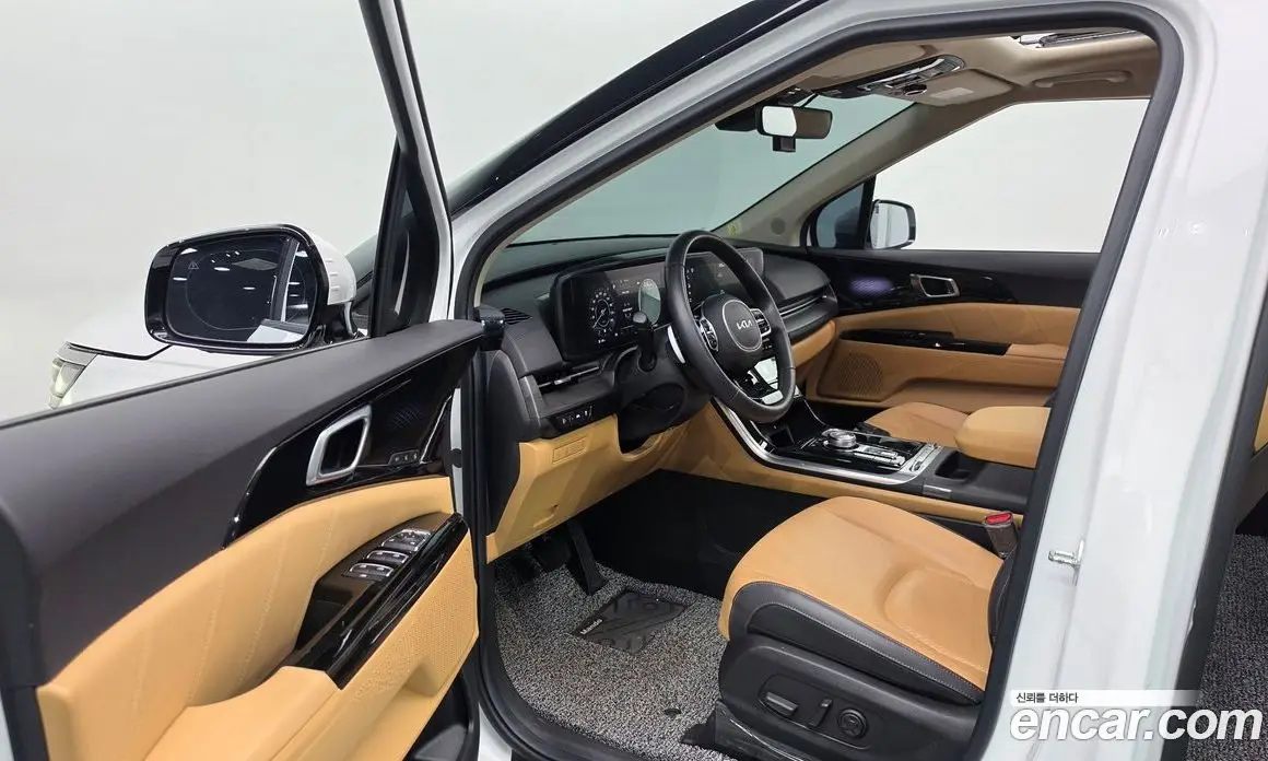 Kia Carnival 2023 3.5 автомат (гидро), фото 13