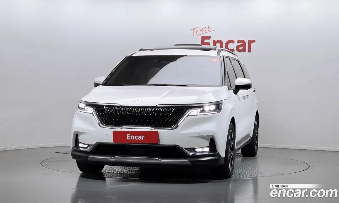 Kia Carnival 2023 3.5 автомат (гидро), фото 3