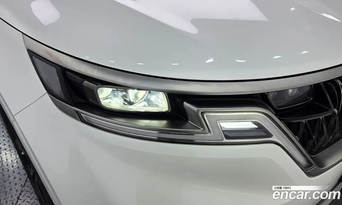 Kia Carnival 2023 3.5 автомат (гидро), фото 8