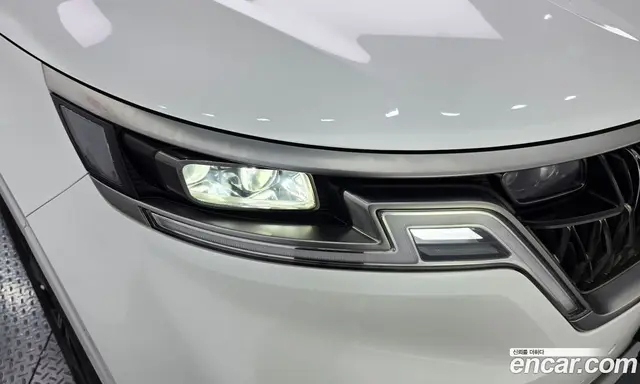 Kia Carnival 2023 3.5 автомат (гидро), миниатюра 8