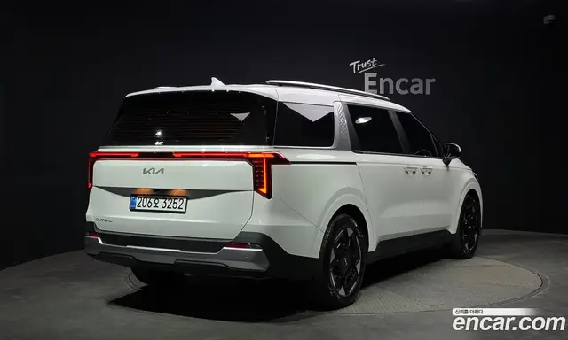 Kia Carnival 2025 3.5 автомат (гидро), миниатюра 2 Kia Carnival 2025 3.5 автомат (гидро), миниатюра 2