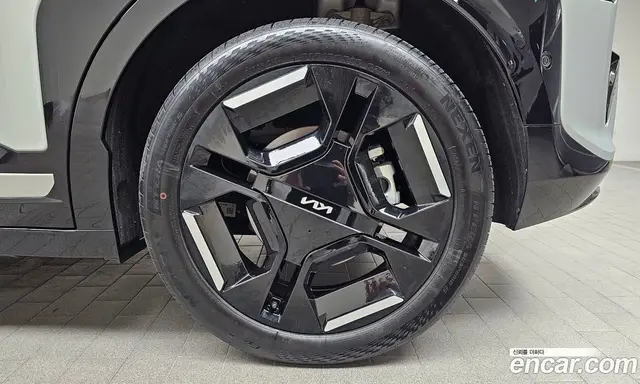 Kia EV3 2024 0.2 автомат (гидро), миниатюра 6 Kia EV3 2024 0.2 автомат (гидро), миниатюра 6
