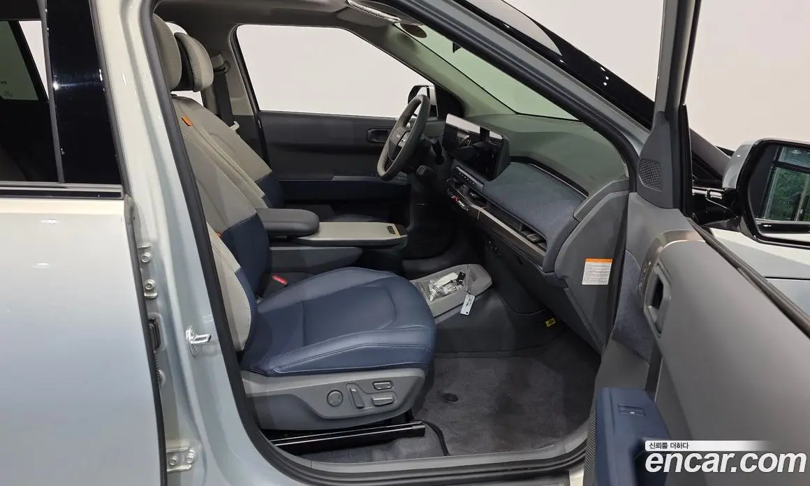 Kia EV3 2024 0.2 автомат (гидро), фото 17 Kia EV3 2024 0.2 автомат (гидро), фото 17