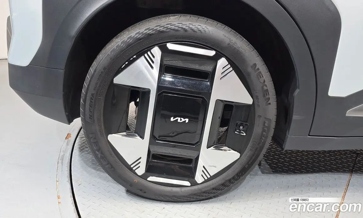 Kia EV3 2024 0.2 автомат (гидро), фото 7 Kia EV3 2024 0.2 автомат (гидро), фото 7