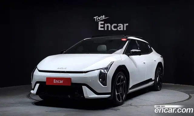 Kia EV4, 2026, 1 805 км