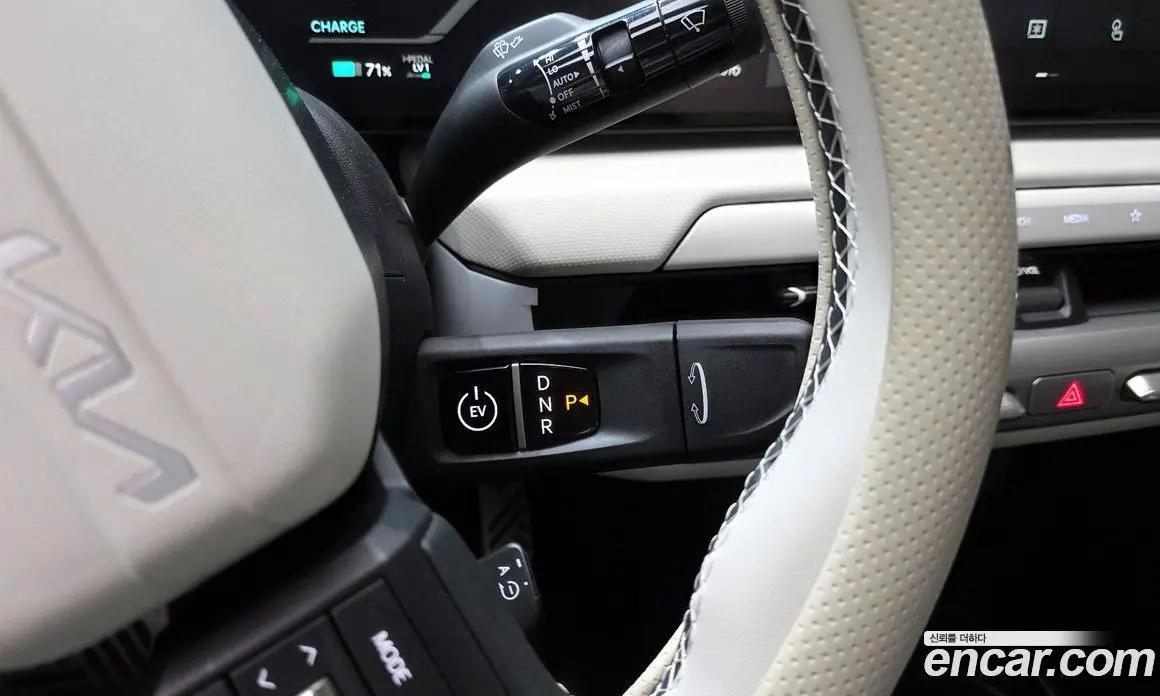 Kia EV4 2026 0.2 автомат (гидро), фото 12