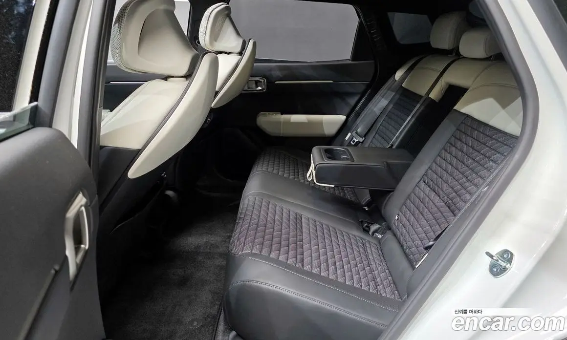 Kia EV4 2026 0.2 автомат (гидро), фото 18