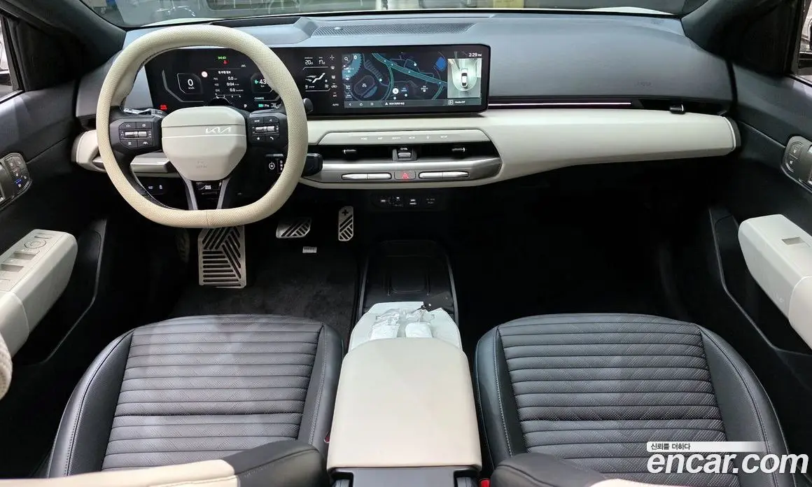 Kia EV4 2026 0.2 автомат (гидро), фото 10