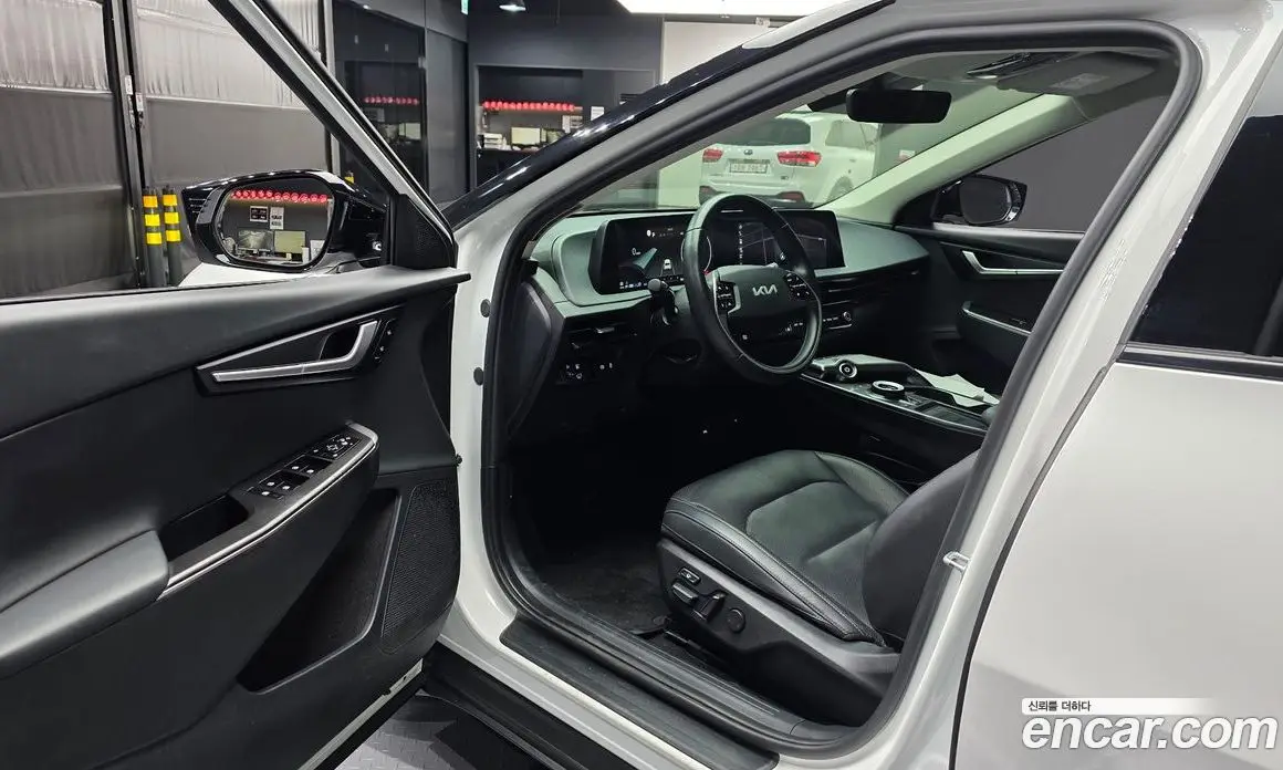 Kia EV6 2022 0.1 автомат (гидро), фото 13 Kia EV6 2022 0.1 автомат (гидро), фото 13