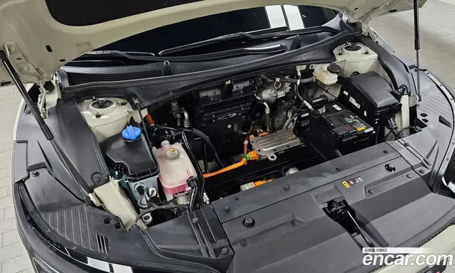 Kia EV6 2023 0.1 автомат (гидро), миниатюра 6 Kia EV6 2023 0.1 автомат (гидро), миниатюра 6