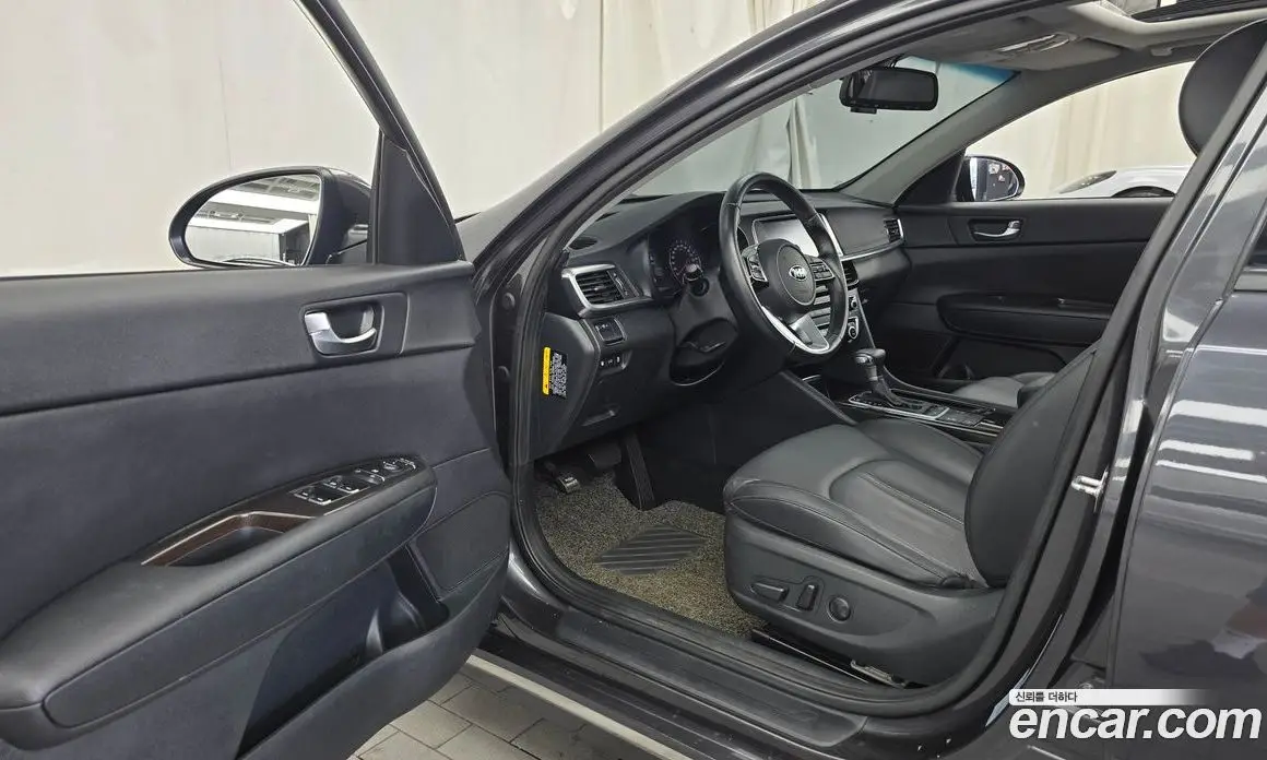 Kia K5 (Optima) 2018 2.0 автомат (гидро), фото 13