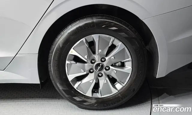 Kia K5 (Optima) 2024 2.0 автомат (гидро), миниатюра 7 Kia K5 (Optima) 2024 2.0 автомат (гидро), миниатюра 7