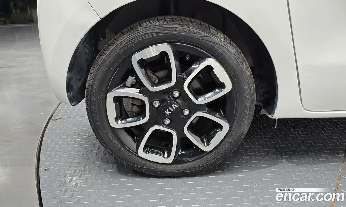 Kia Ray 2021 1.0 автомат (гидро), фото 4 Kia Ray 2021 1.0 автомат (гидро), фото 4