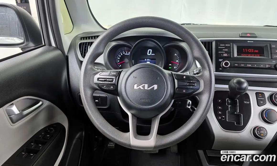 Kia Ray 2022 1.0 автомат (гидро), фото 18