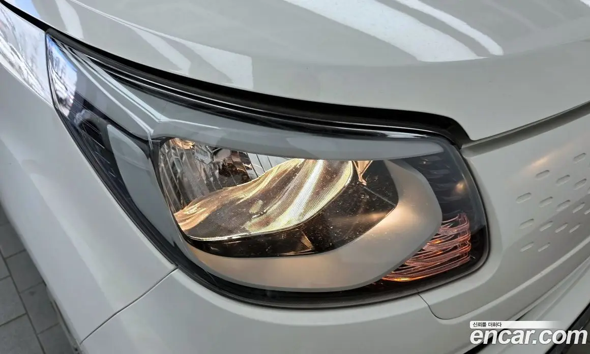 Kia Ray 2022 1.0 автомат (гидро), фото 8