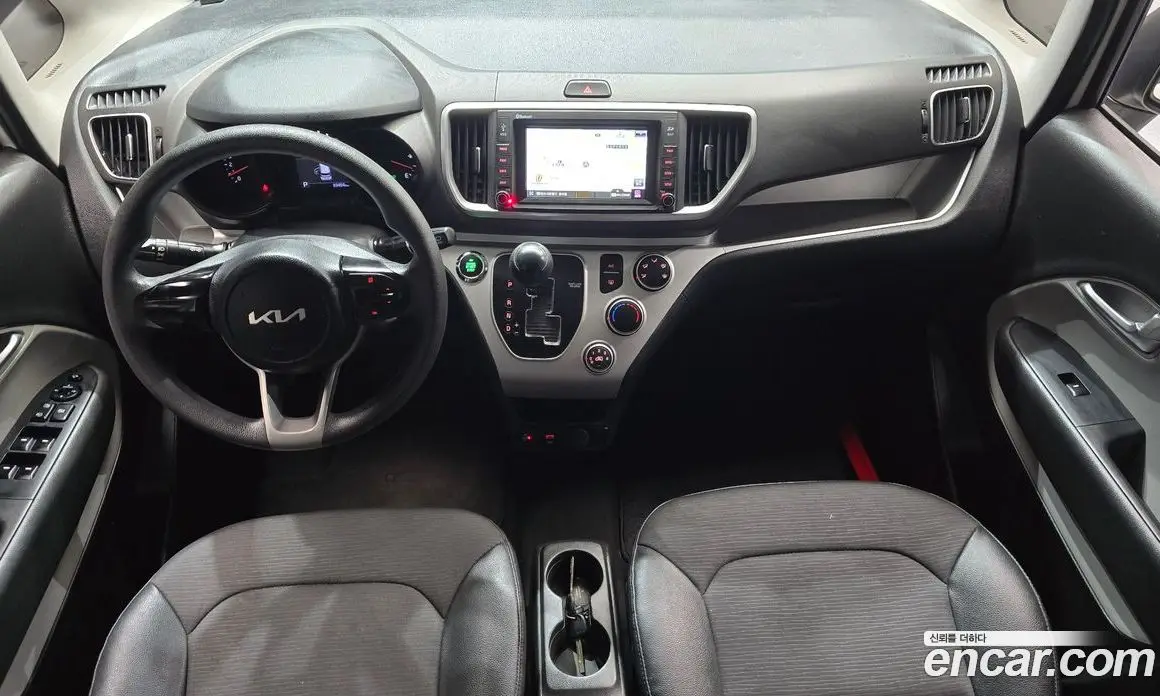 Kia Ray 2022 1.0 автомат (гидро), фото 10 Kia Ray 2022 1.0 автомат (гидро), фото 10