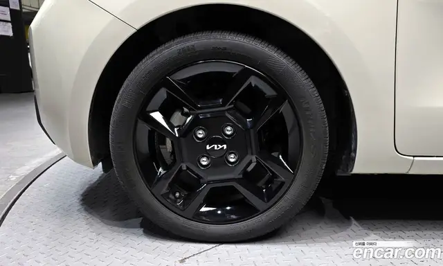 Kia Ray 2024 1.0 автомат (гидро), миниатюра 5 Kia Ray 2024 1.0 автомат (гидро), миниатюра 5