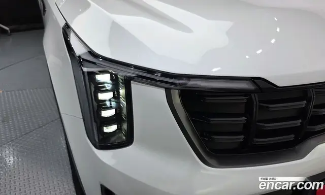 Kia Sorento 2024 1.6 автомат (гидро), миниатюра 8