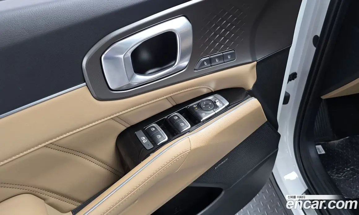 Kia Sorento 2024 1.6 автомат (гидро), фото 19 Kia Sorento 2024 1.6 автомат (гидро), фото 19