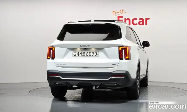 Kia Sorento 2024 1.6 автомат (гидро), миниатюра 4 Kia Sorento 2024 1.6 автомат (гидро), миниатюра 4