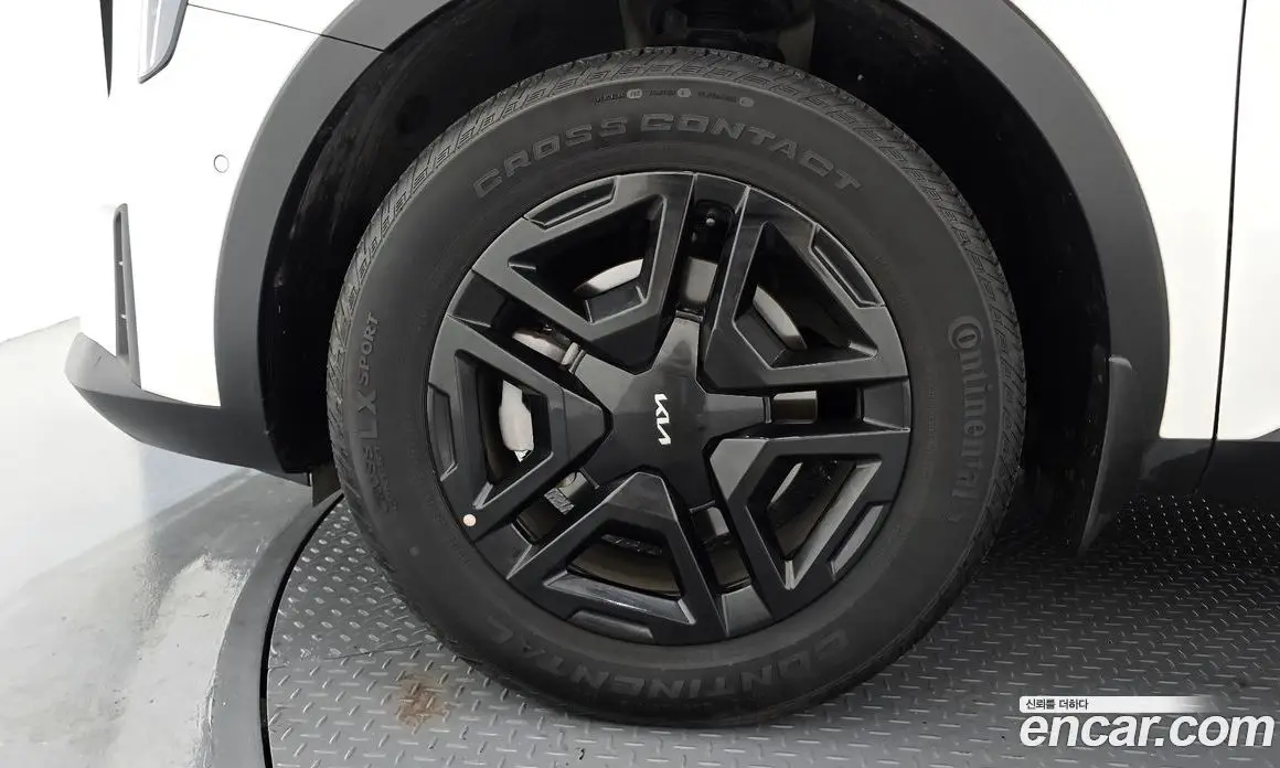 Kia Sorento 2024 1.6 автомат (гидро), фото 5 Kia Sorento 2024 1.6 автомат (гидро), фото 5