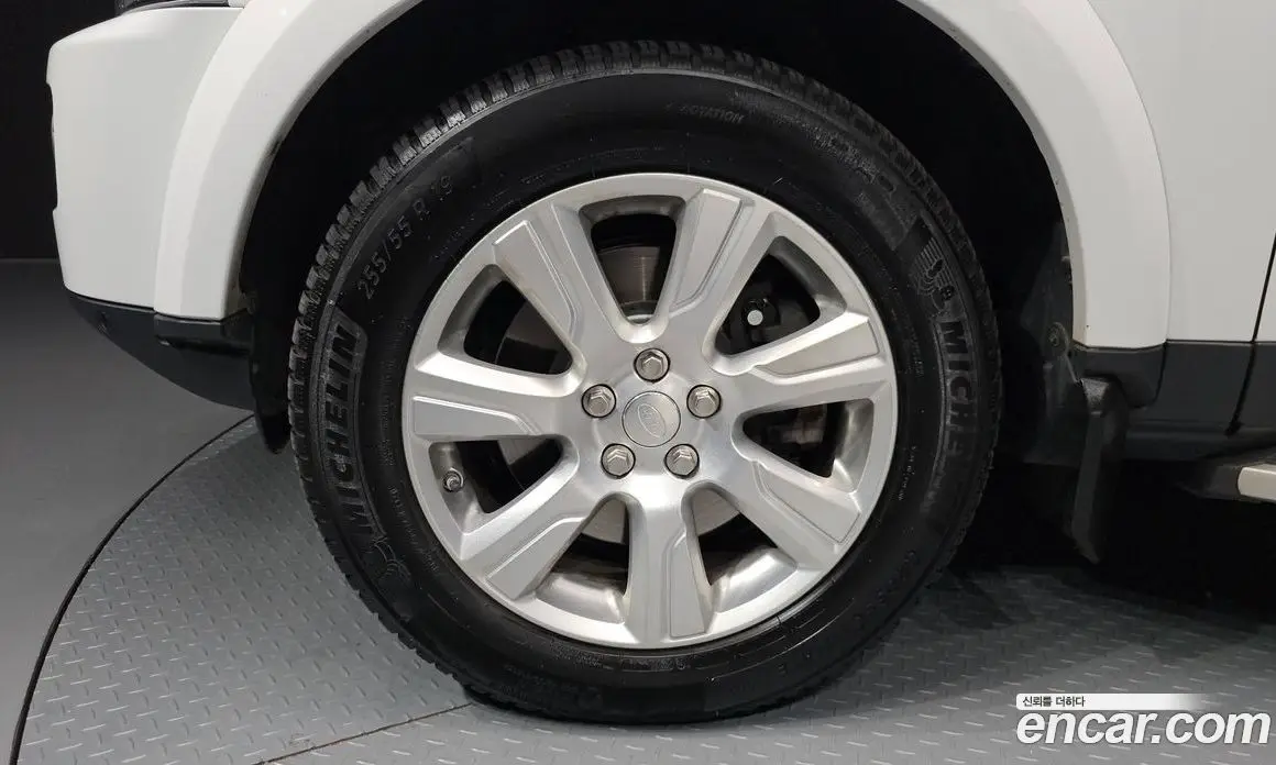 Land Rover Discovery 2015 3.0 автомат (гидро), фото 5