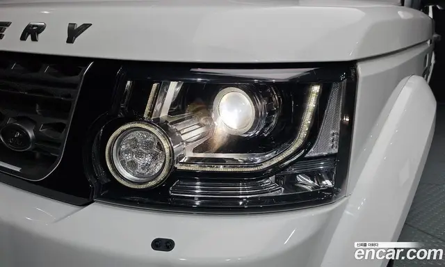 Land Rover Discovery 2015 3.0 автомат (гидро), миниатюра 8